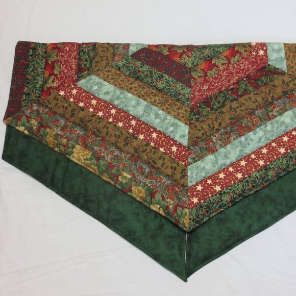 Handmade Quilted Patchwork Christmas Tree Skirt 47.5” Nostalgic Vintage Country - Picture 7 of 9